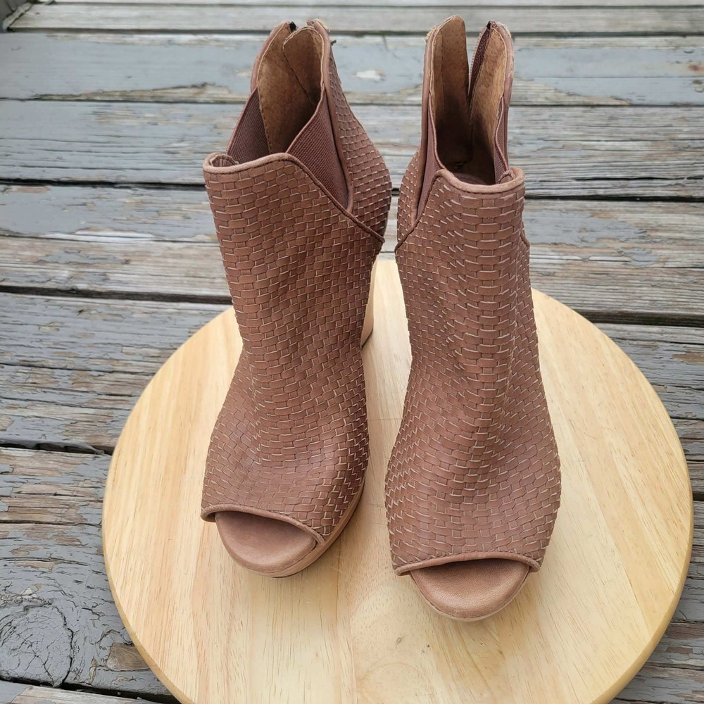 UGG Hamra Womens 8 US Woven Leather Peep Toe Wedge Booties Boho Chestnut 1002897 - Picture 10 of 15